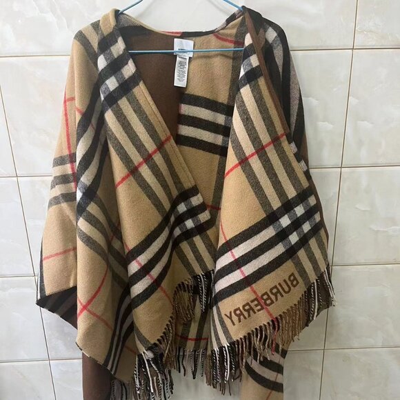 Burberry Contrast Check Wool Cashmere Cape Scarves - Picture 1 of 5